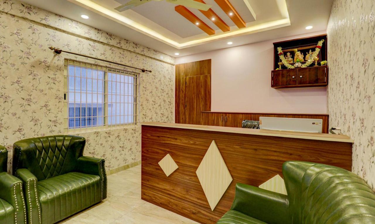 Treebo Three Street Inn Bengaluru Kültér fotó